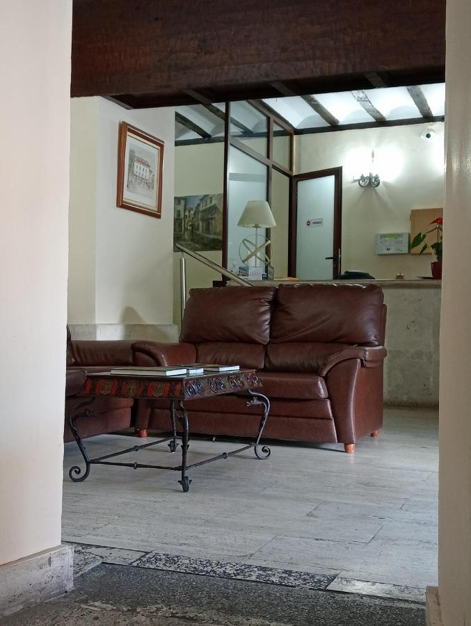 Hotel Nuevo Arlanza Covarrubias Exteriér fotografie
