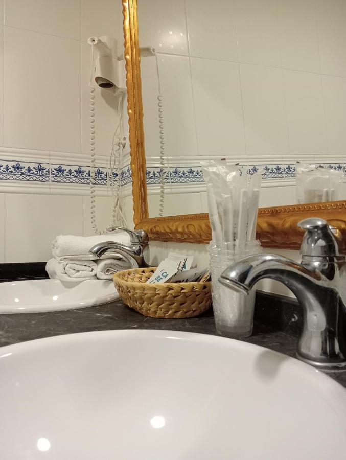 Hotel Nuevo Arlanza Covarrubias Exteriér fotografie