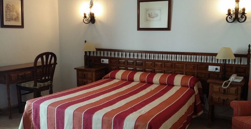 Hotel Nuevo Arlanza Covarrubias Exteriér fotografie